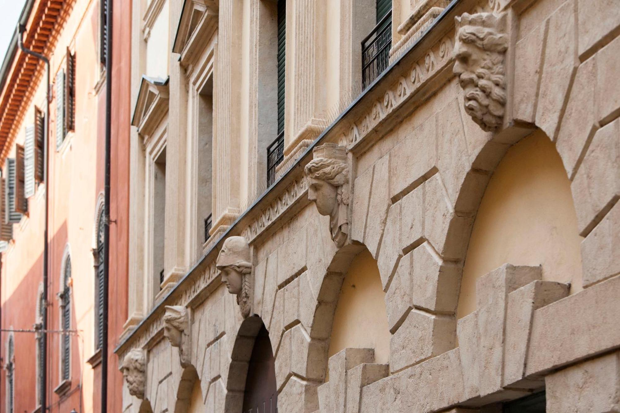 Oriana Homel Verona — Foto 1